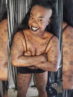 Ebony Muscle Cruel Goddess