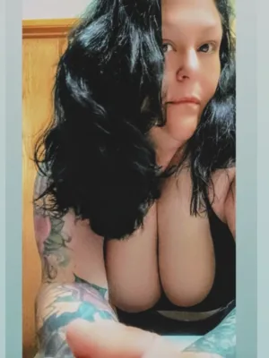 Message b4 cam2cam Mature Tattooed Fat Titted BBW Perverted Mother Slut