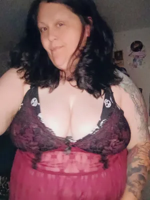 Message b4 cam2cam Mature Tattooed Fat Titted BBW Perverted Mother Slut