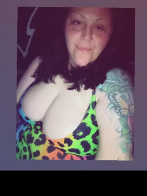 Message b4 cam2cam Mature Tattooed Fat Titted BBW Perverted Mother Slut