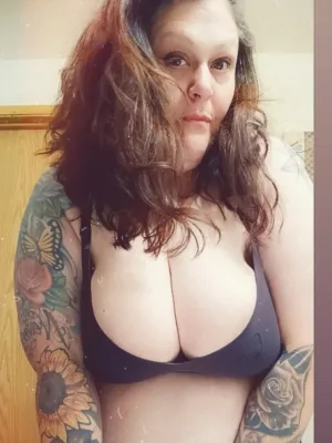 Message b4 cam2cam Mature Tattooed Fat Titted BBW Perverted Mother Slut