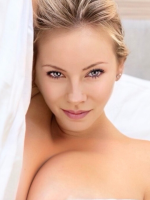 A Sensual Confidante For Lonely And Neglected Men I Intimate Chats I Advice And Guidance