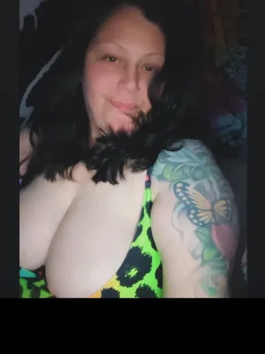 Message b4 cam2cam Mature Tattooed Fat Titted BBW Perverted Mother Slut