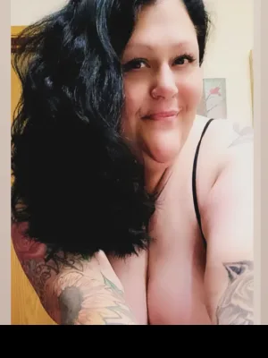 Message b4 cam2cam Mature Tattooed Fat Titted BBW Perverted Mother Slut