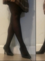 Goddess Leggy Livia