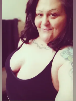 Message b4 cam2cam Mature Tattooed Fat Titted BBW Perverted Mother Slut