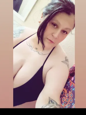 Message b4 cam2cam Mature Tattooed Fat Titted BBW Perverted Mother Slut