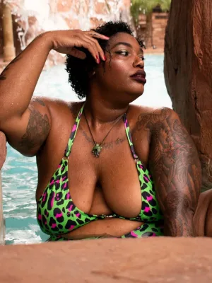 Ebony cum dumpster ready to take your cock in every hole