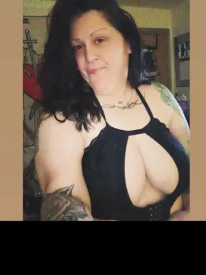 Mature Tattooed Fat Titted BBW Perverted Mother Slut