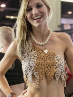 ALWAYS HORNY HOTWIFE HOME ALONE I DEMAND SATISFACTION